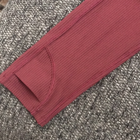 Lululemon Its Rulu Long Sleeve *2020 - Picture 10 of 11